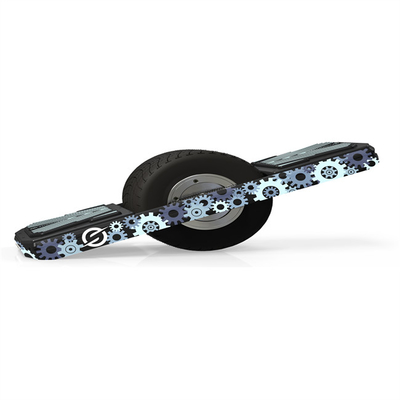 a roda 10.5Ah um equilibra o skate 18km a 25km 700W