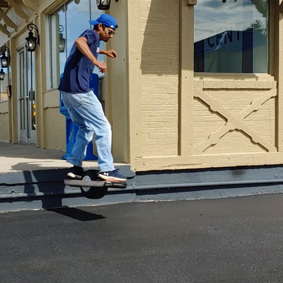 skate manual da roda de 10.5Ah 700W um com protetor Rail